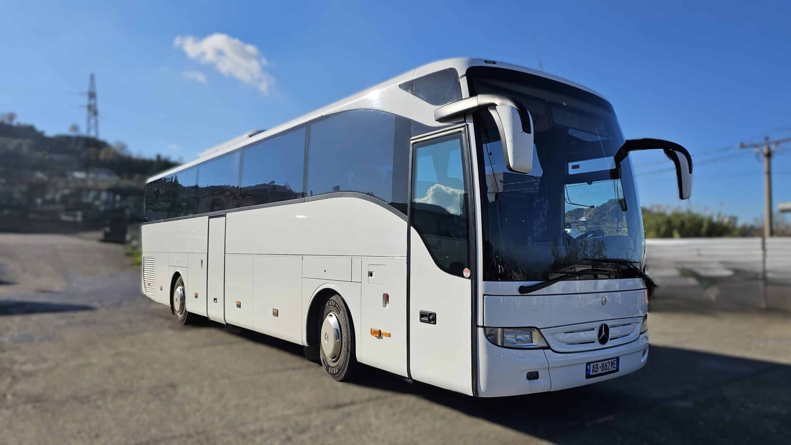 Mercedes-Benz Tourismo - 1